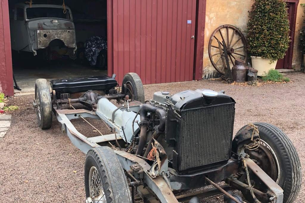 Partly dismantled 1948 Jaguar 3.5L Saloon RHD “Mk IV"