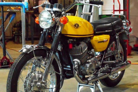 1970s Suzuki T500